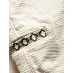 SANDRA 3.0-CREME-46 dámské kraťasy krémové