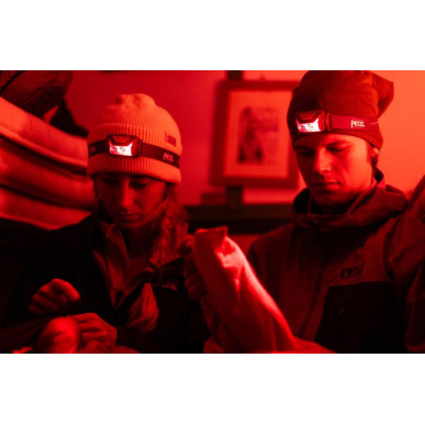 ACTIK RED 2025 svítilna červená