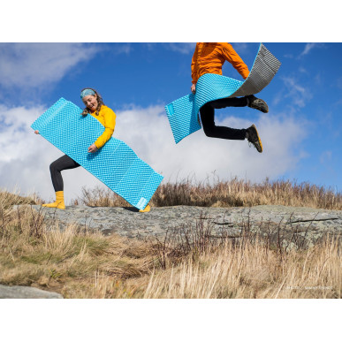 Z-LITE SOL Blue/Silver Regular pěnová karimatka modrá 183x51x2