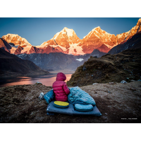 VELA DOUBLE 20F/-6C Storm péřová přikrývka šedá