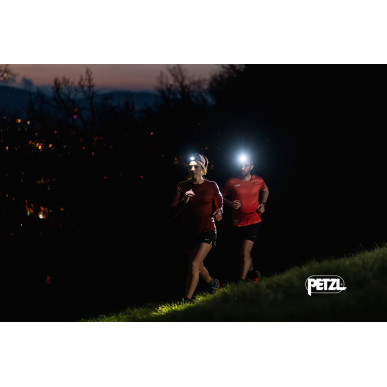 SWIFT RL 2023 svítilna bílá