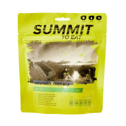 VEGETABLE FRIED RICE Vegetariánská smažená rýže 121g/654kcal