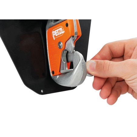 EASY TOP WALL kotvící systém pro lanová centra 