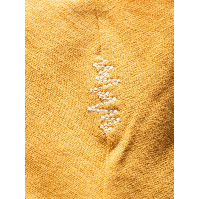 KALNIK FOREST AND FLOWERS-OCHRE-40 dámské tričko s dlouhým rukávem okrové KALNIK FOREST AND FLOWERS-OCHRE-40 dámské tričko s dlouhým rukávem okrové