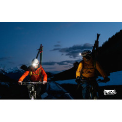 SWIFT RL 2023 svítilna oranžová