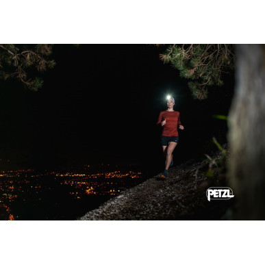 SWIFT RL 2023 svítilna bílá